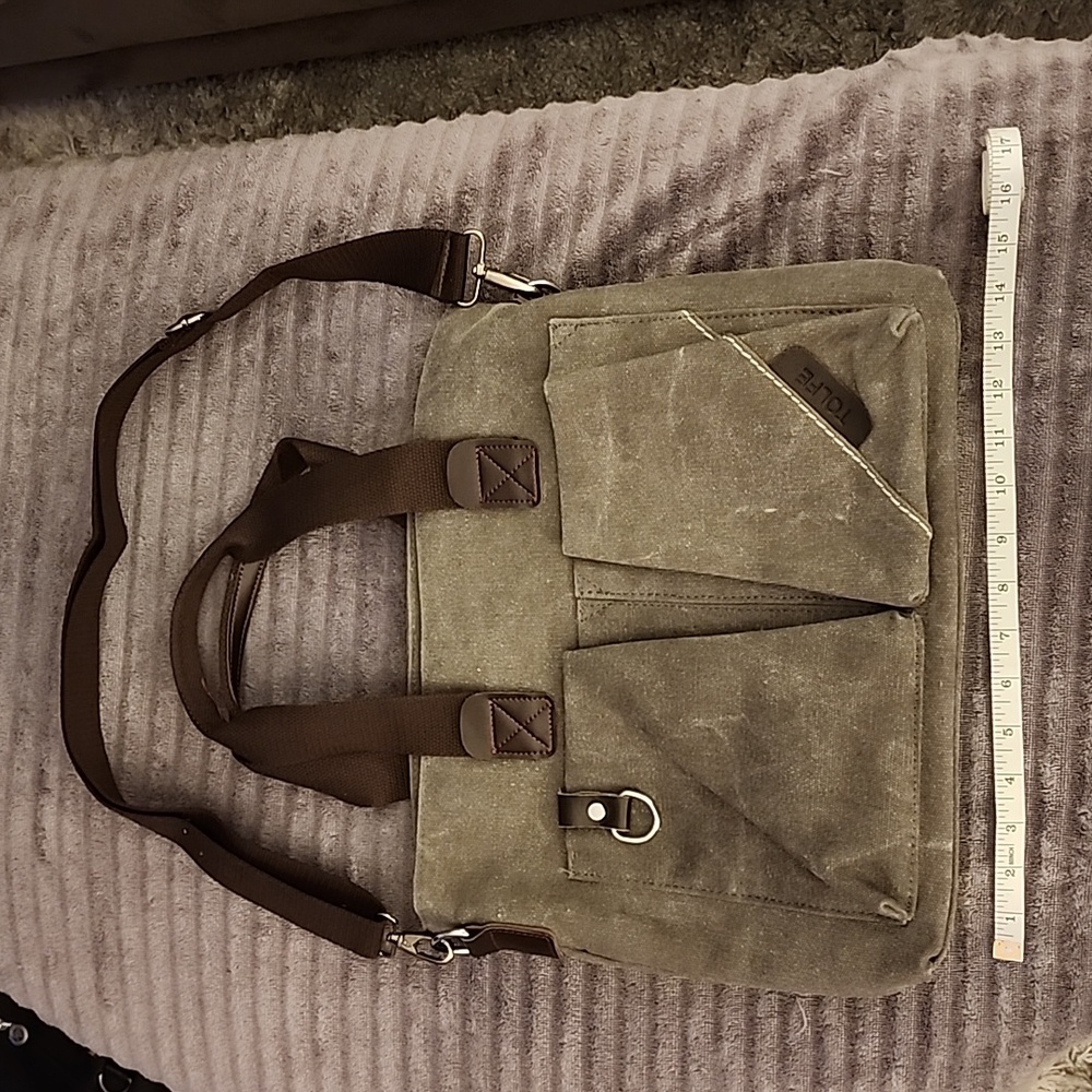 NWOT. Tolfe. Gray canvas crossbody bag.